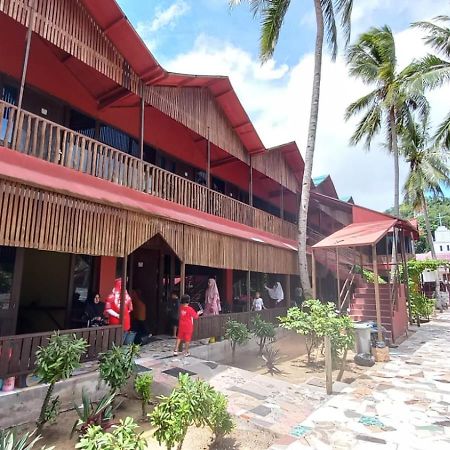 Mooi Park Hotell Sorong Exteriör bild